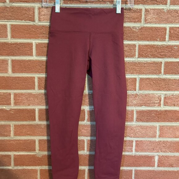 Fabletics Boost PowerHold® High-Waisted 7/8 Legging - Picture 2 of 5